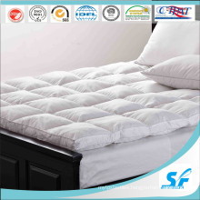 100%Cotton Pattern and Goose Duck Down Fill Mattress Topper for Hotel